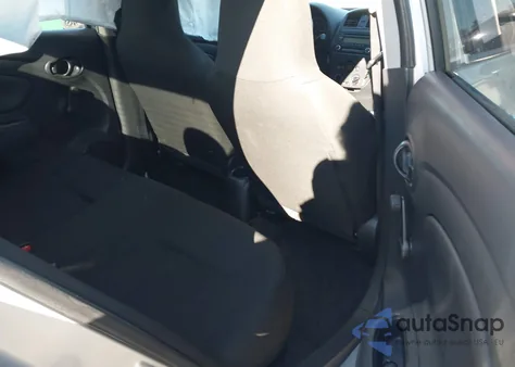 2016 Nissan Versa 1.6 S+ from USA, damaged, VIN 3N1CN7AP4GL829978